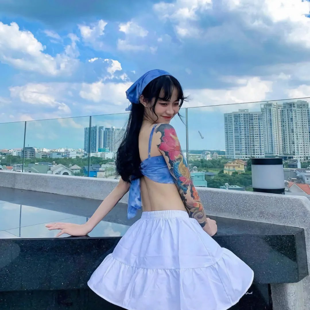第二个月亮